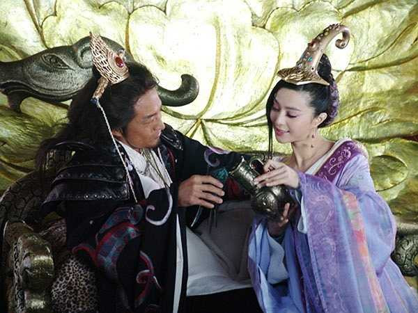 Phạm Băng Băng được đánh giá cao cả về tạo hình lẫn diễn xuất, khiến nhân vật Đát Kỷ mang vẻ đẹp ma mỵ bên cạnh Trụ Vương do tài tử Đài Loan Mã Cảnh Đào thể hiện.