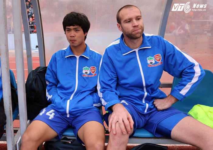 Có Công Phượng, HAGL chấp Tây?