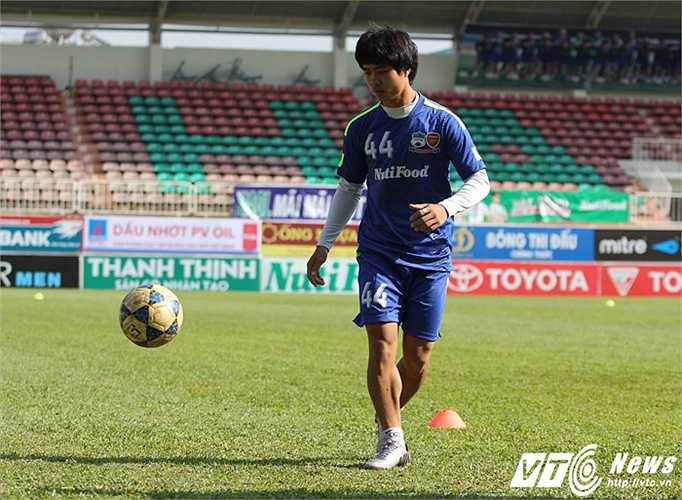 Công Phượng đang có tin đồn sẽ sang Nhật theo dạng cho mượn.