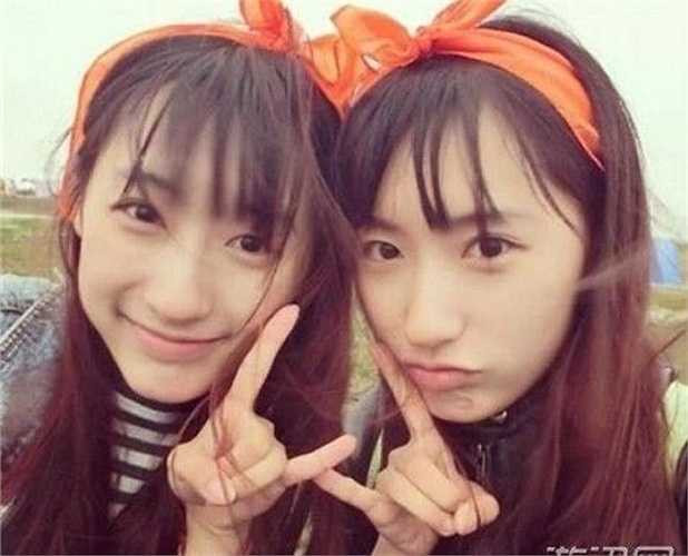 Cặp chị em song sinh của trường đại học Fudan, Thượng Hải - Sun Yu Meng và Sun Yu Tong. Cả hai được yêu mến nhờ sở hữu vẻ ngoài xinh xắn, đáng yêu như búp bê.