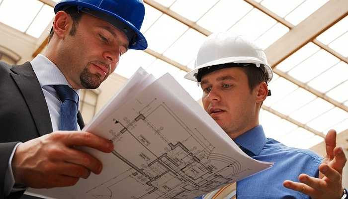 Thầu xây dựng (Đốc công) Lương: 46.970 - 76.700 USD Số người đang làm tại Mỹ:467.130 Bằng cấp: Trung học hoặc tương đương Nghề này đòi hỏi nhiều kinh nghiệm và thực sự khá stress. Tuy nhiên, điều hấp dẫn là thu nhập khá ổn định và không cần nhiều bằng cấp. Quan trọng là khả năng chịu áp lực và khả năng chỉ đạo