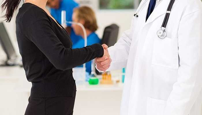 Người đại diện bán hàng Lương: 35.000 - 113.000 USD Số người đang làm tại Mỹ: 385.789 Bằng cấp: Trung học Một trong những nghề nghiệp được cho là đơn giản, dễ làm và mang lại thu nhập 'khủng' nhất. Quan trọng là bạn có khả năng giao tiếp và cuốn hút được khách hàng