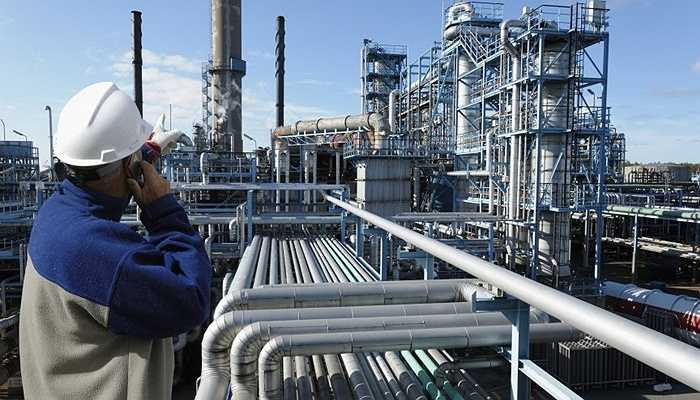 Điều hành nhà máy khí gas Lương: 63.680 USD Số người đang làm tại Mỹ: 13.890 Bằng cấp: Trung học + Đào tạo nghề Thời đại của năng lượng và ngành công nghiệp này kéo theo sự đi lên của thu nhập cho công nhân trong ngành. Chỉ với một thời gian ngắn học việc, người điều hành nhà máy khí gas có thể đảm bảo được cuộc sống ổn định