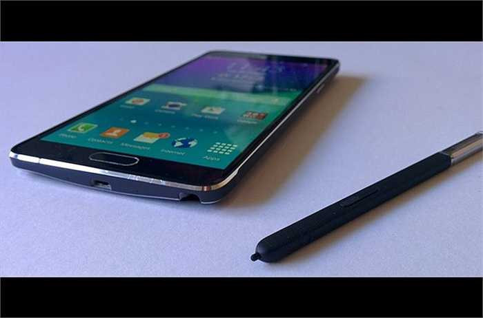 Bút tích hợp S pen sành điệu của Note 4.