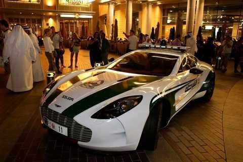 10 xe cảnh sát nhanh nhất thế giới