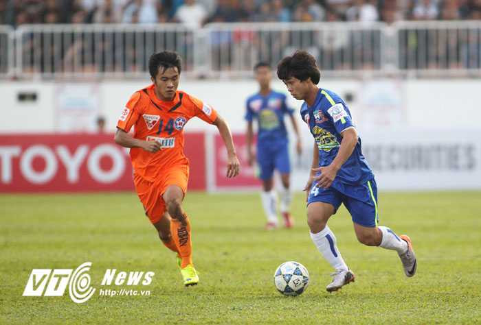 Công Phượng vẫn còn biểu hiện cá nhân