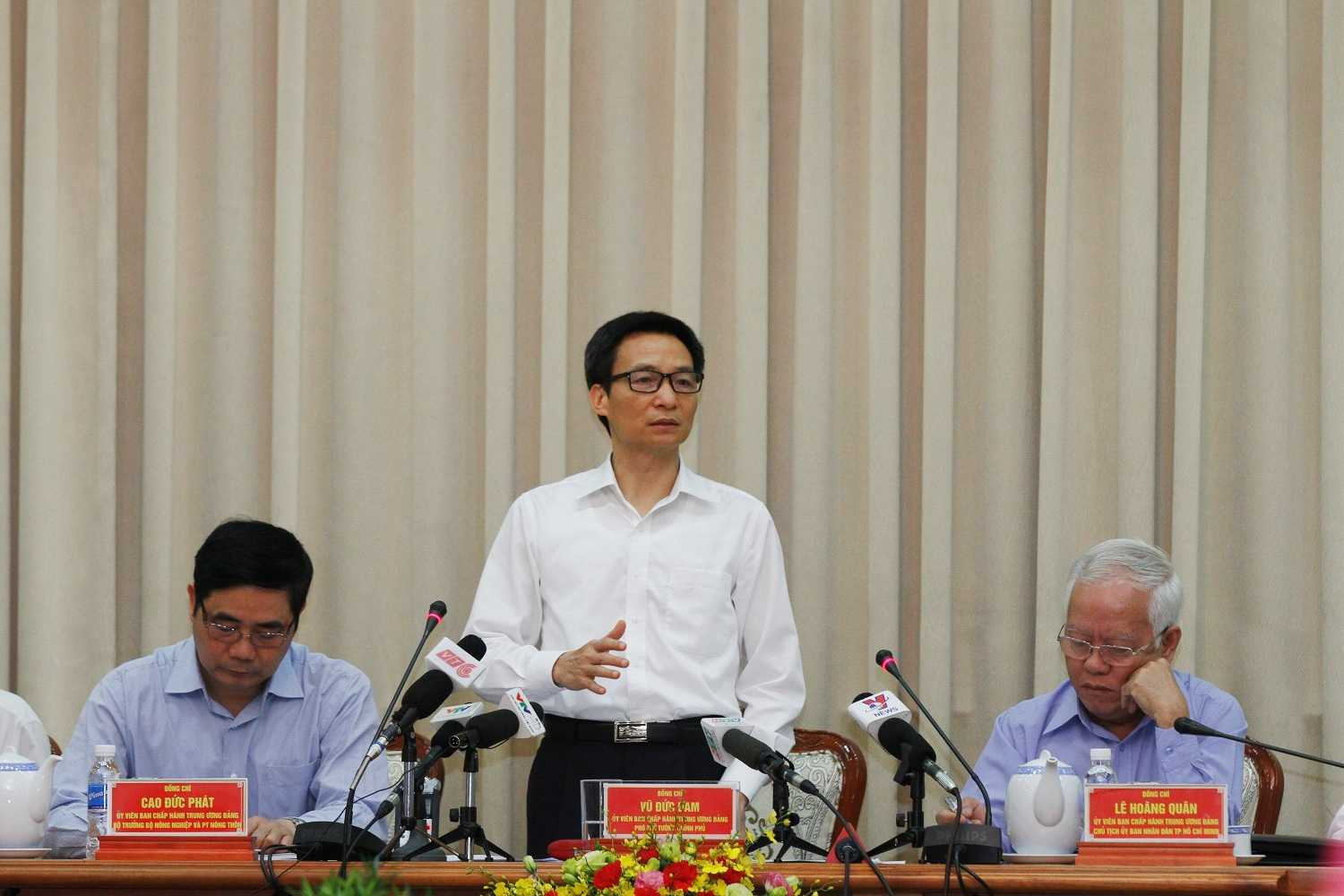 Phó Thủ tướng Vũ Đức Đam: Phải làm tất cả vì sức khỏe người dân