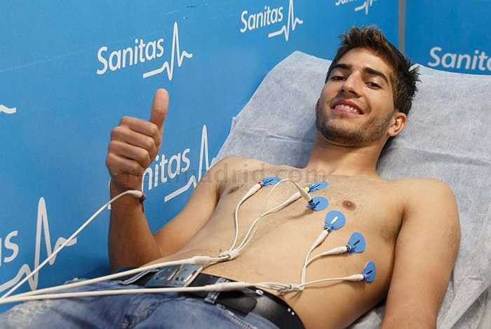 Real Madrid vừa tổ chức lễ ra mắt tiền vệ Lucas Silva, bản hợp đồng thứ 2 trong tháng 1, sau Martin Odegaard.