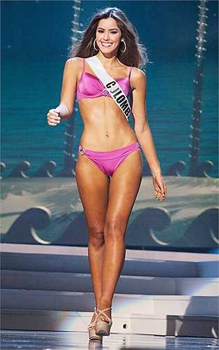 Sau màn trình diễn áo tắm ở vòng sơ khảo, Paulina Vega được chuyên trang sắc đẹp globalbeauties bình chọn là thí sinh mặc bikini đẹp nhất cuộc thi.