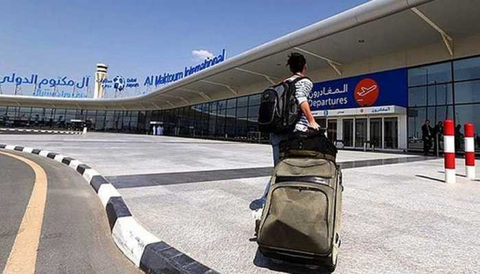 Cửa đi Al-Maktoum, thuộc sân bay Dubai được đưa vào làm việc từ năm 2013 và được dự kiến sẽ có thể đón tiếp tới 120 triệu hành khách sau khi chính thức hoàn thành vào năm 2022