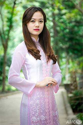 Đỗ Thị Phương Thảo, lớp: K58CLC, Khoa Luật.