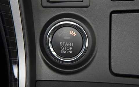 3 bước xử lý khi xe 'điên' đột ngột tăng tốc