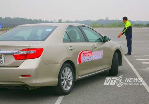Đào tạo lái xe an toàn theo tiêu chuẩn Toyota