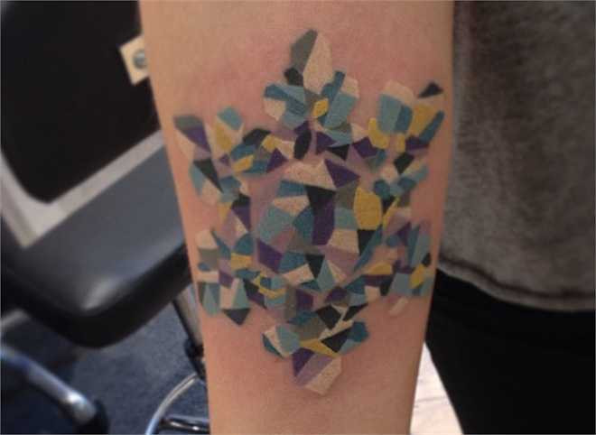 Một hình xăm cách điệu khiến dân mạng thích thú những ngày gần đây.
