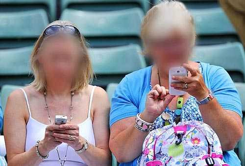 Thậm chí nó đang trở thành vật không thể tách rời