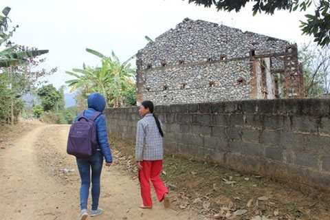 giấc mơ, cây cầu mới, Hòa Bình, dòng sông Bôi, người dân xóm Cành