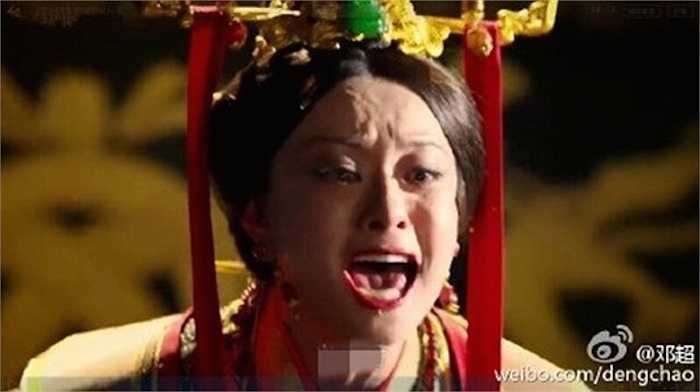 Đây là phân cảnh gào khóc ấn tượng của người đẹp trong dự án phim truyền hình Mị Nguyệt truyện.