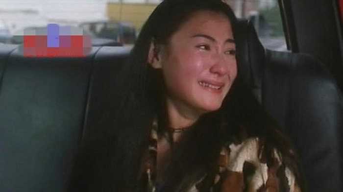 Diễn xuất tự nhiên của người đẹp hoàn toàn chinh phục trái tim người xem.