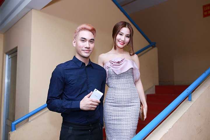 NTK Lý Qúi Khánh cùng diễn viên Diễm My