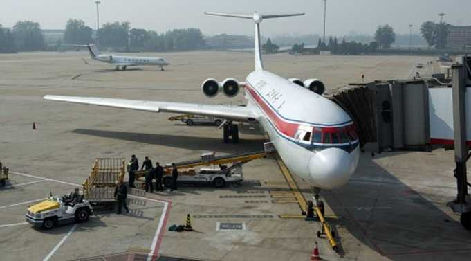 Cận cảnh chiếc máy bay 30 tuổi từ Triều Tiên 