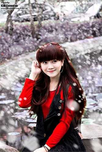 'Cá nhân mình thấy bài 'Nỗi buồn mẹ tôi' rất hay, phù hợp tâm trạng xa nhà của mình, bên cạnh đó cũng là bài hát được các bạn yêu cầu rất nhiều mỗi khi lên show'.