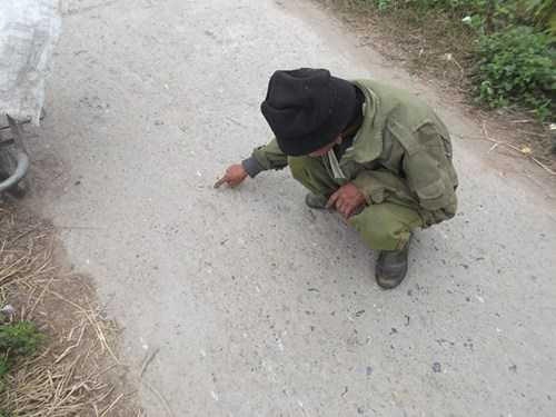 Chú rể bị giết sau đêm tân hôn: Manh mối từ chiếc iPhone