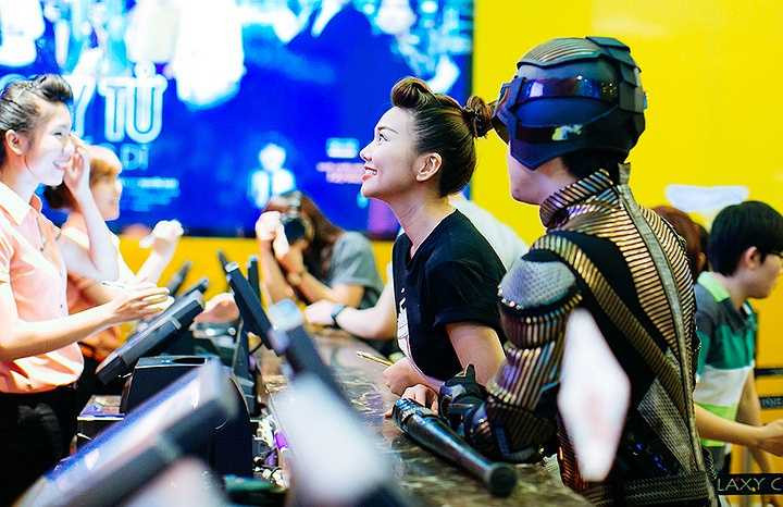 Bộ phim đã nhận được nhiều phản hổi tốt từ mọi người, đây được coi là một bộ phim đáng xem vào mùa Tết 2015 này và hứa hẹn sẽ mang lại doanh thu cao.