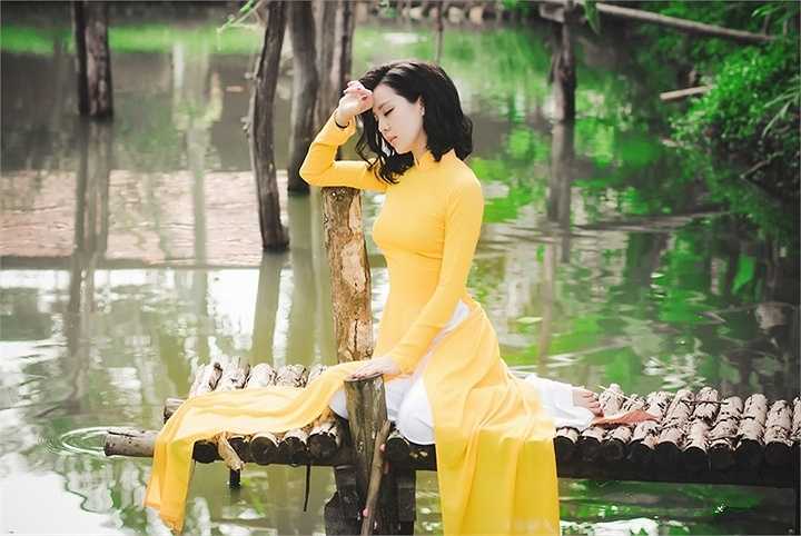 Từ khi lọt lòng những gì tốt đẹp nhất mẹ đều dành cho cô.