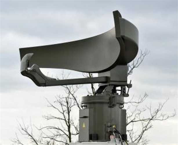 Hệ thống anten của Coast Watcher 100 thiết kế hoàn toàn từ sợi carbon nên có độ bền rất cao. Có thể cung cấp khả năng giám sát bờ biển 24 h/ngày liên tục trong 365 ngày mà không cần bảo trì. (Theo ĐVO)