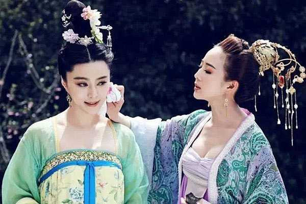 Và một tình bạn tưởng như không bao giờ chia cắt với Từ Huệ (Trương Quân Ninh đóng).