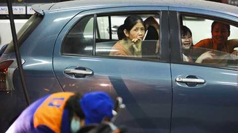 Người Việt nhịn ăn 10 năm mới mua được ôtô