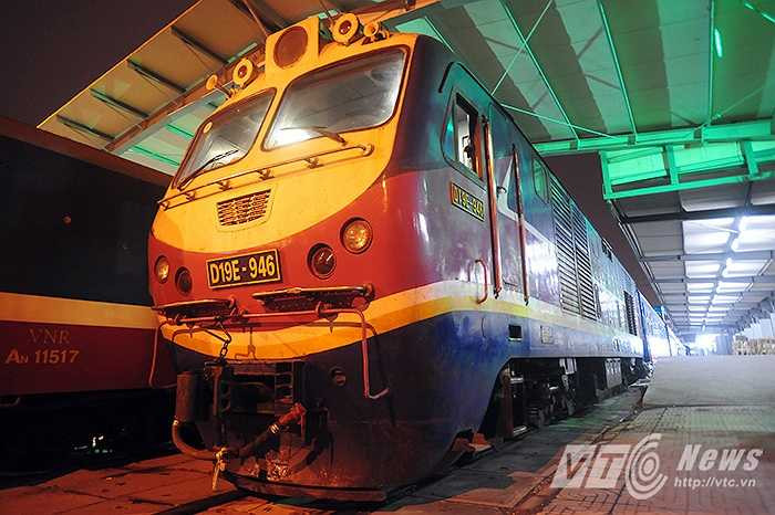 Sau 4 tháng triển khai thi công, với tổng mức đầu tư 83 tỷ đồng, dự án: ‘Nâng cấp, cải tạo toa xe thế hệ hai thuộc ram tàu SE 3/4’ đã chính thức hoàn thành và được đưa vào sử dụng nhằm phục nhu cầu đi lại tăng cao của người vào dịp Tết Ất Mùi.