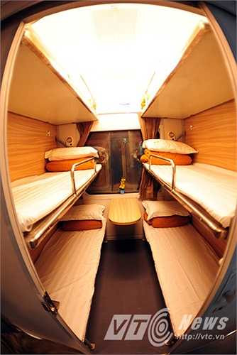 Sàn và vách ngăn của toa giường nằm đều là những thiết bị ngoại nhập, có tác dụng cách âm và giảm thiểu tối đa tiếng ồn.