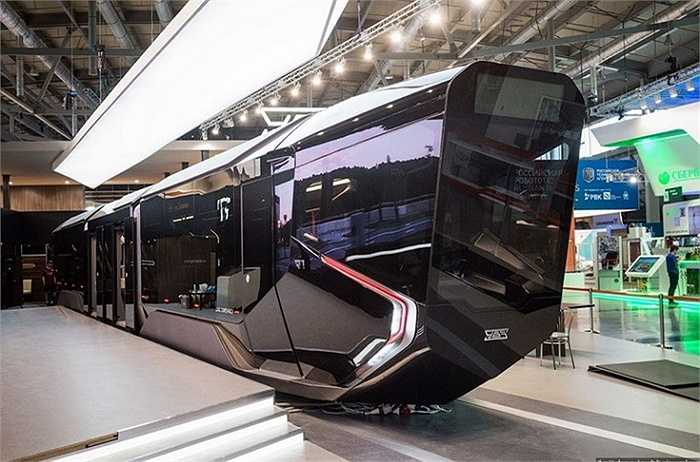 Russian One được bao phủ bởi các tấm kính tuyệt đẹp và dự kiến sẽ được đưa vào sản xuất bắt đầu từ mùa thu năm nay và vận hành từ đầu năm 2016 tới.