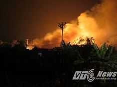 Đang cháy lớn ở Nhà máy Nông thổ sản tại Hải Dương