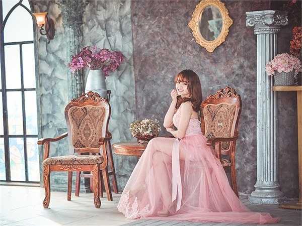 Hình ảnh đẹp tựa thiên thần của Mai Phương