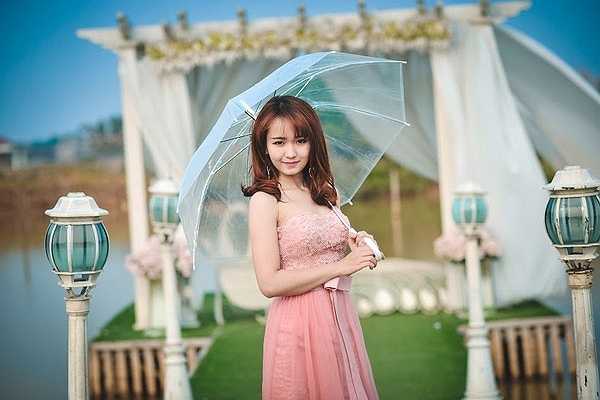 Giải nghệ năm 2012, Mai Phương chuyển sang làm HLV tuyển trẻ quốc gia