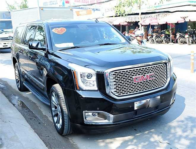 Chiếc GMC ở Việt Nam chỉ có một chiếc duy nhất cũng xuất hiện tại lễ rước dâu của Trúc Diễm. Chiếc xe này có giá khoảng 69.000 USD tại thị trường nước ngoài.