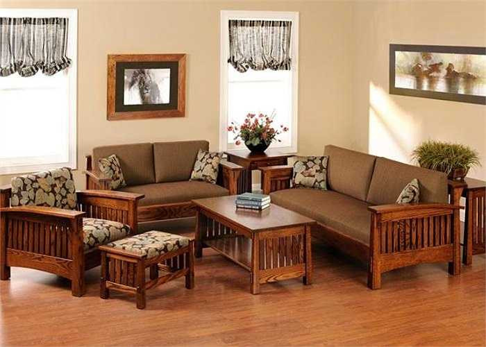 Làm mới đồ bằng gỗ: Với sàn nhà hay phòng bằng gỗ, bạn dùng nước muối lau lên bề mặt sẽ giúp tăng độ bền và chống bị mục cực hiệu quả. Các đồ đạc khác, bạn nhỏ sáp lên và dùng khăn mềm lau sạch bề mặt, nếu có vết nứt trên đồ đạc bằng gỗ, bạn đổ một ít dầu cá lên chỗ có vết nứt, sau một ngày một đêm lau sạch bằng khăn ướt, vết nứt sẽ không còn.