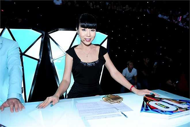 Nữ nhà báo Trác Thúy Miêu.