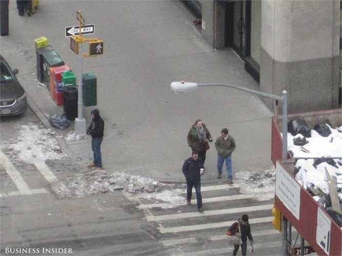 PnS cho phép bạn phóng to hơn nữa, nhưng khả năng tập trung kém đi. Ngoài ra, độ nhiễu trong bức ảnh cũng tồn tại.