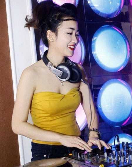 Nghề DJ gây sốt