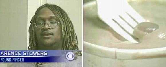 Ghê rợn ngón tay trong hộp sữa 