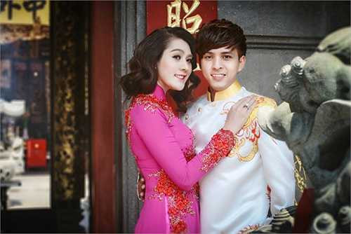 'Tôi và Hồ Quang Hiếu là bạn bè thân thiết ngoài đời. Vì thế, khi có thời gian rảnh, chúng tôi thường gặp gỡ để tám chuyện cũng như đi mua sắm. Vì Hiếu là một chàng trai ga lăng và tình cảm nên tôi thường tâm sự với Hiếu những chuyện tình cảm riêng tư. Ngoài ra, chúng tôi không có mối quan hệ nào khác', Lâm Chi Khanh nói.