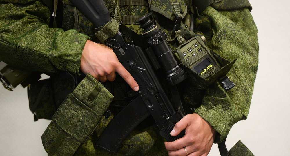 Binh sĩ Nga và các phụ kiện trong bộ trang bị Ratnik