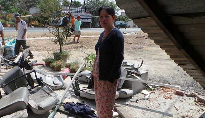 Tai nạn thảm khốc ở Bình Thuận: Nhiều tiếng kêu cứu, than khóc trong đêm