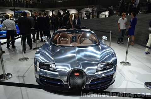 Huyền thoại Bugatti Veyron khép lại cuối năm nay