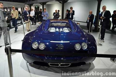 Huyền thoại Bugatti Veyron khép lại cuối năm nay
