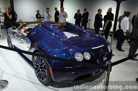 Huyền thoại Bugatti Veyron khép lại cuối năm nay