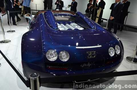 Huyền thoại Bugatti Veyron khép lại cuối năm nay